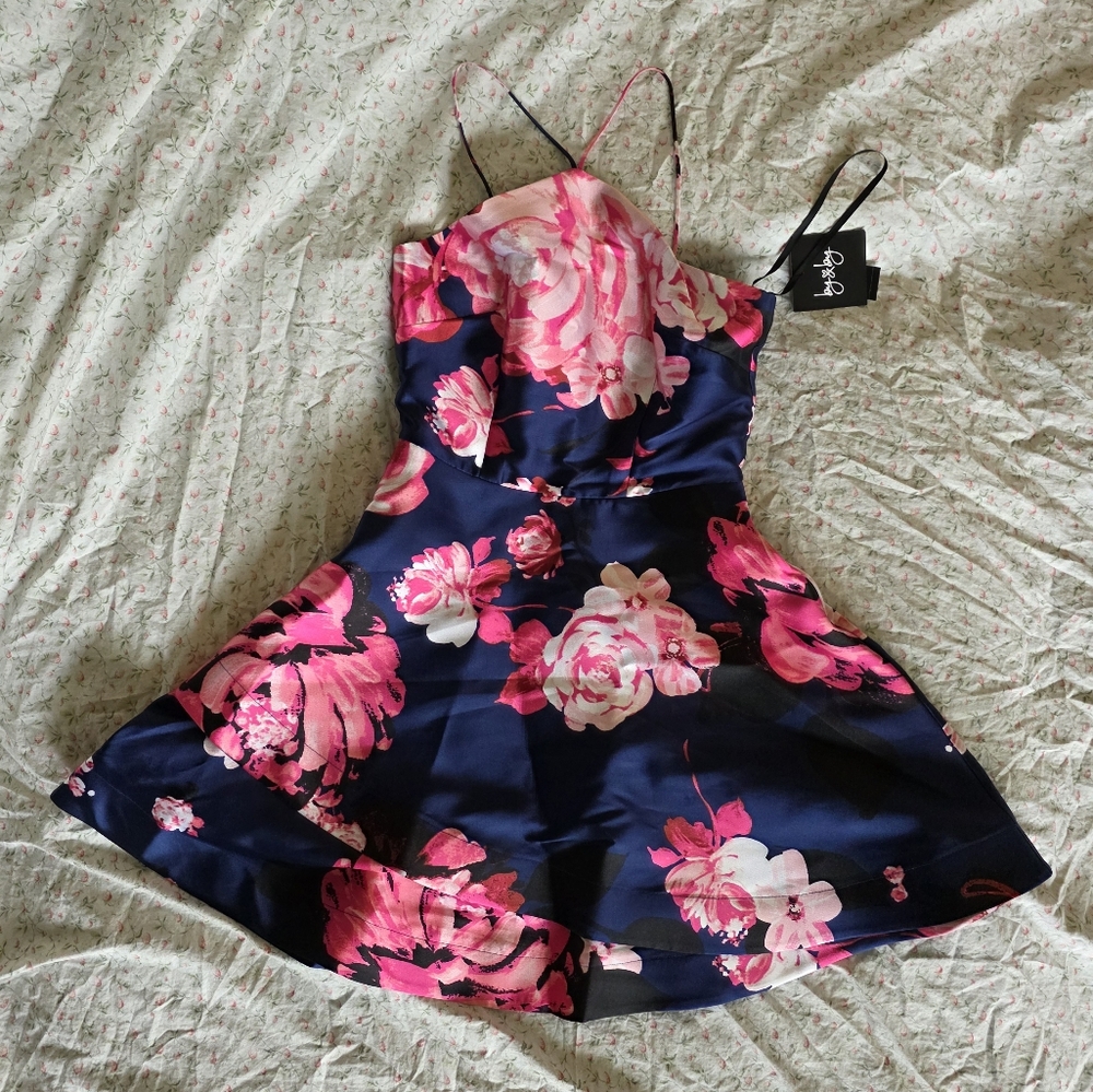NWT floral formal a-line halter top dress, size 5